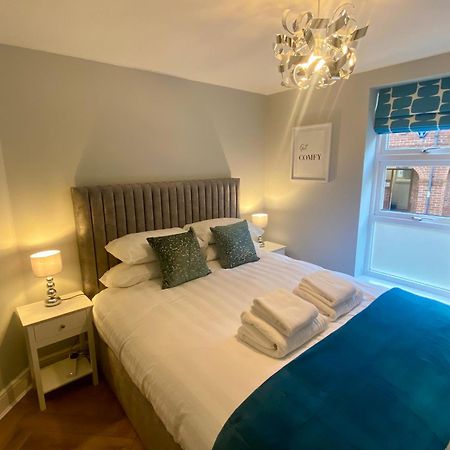 Superb City Centre Apartment Within The City Walls York Extérieur photo