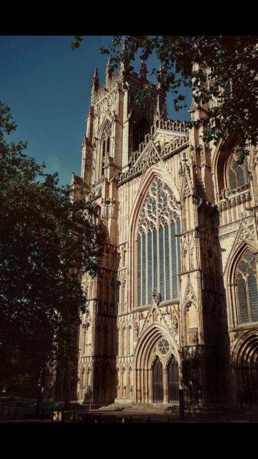 Superb City Centre Apartment Within The City Walls York Extérieur photo