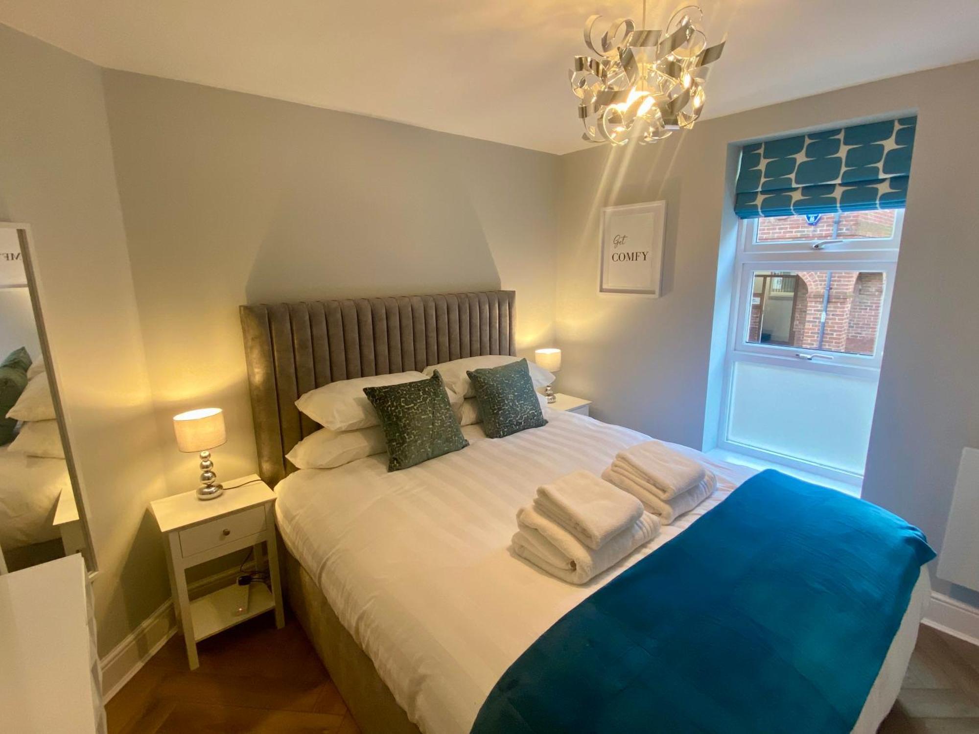 Superb City Centre Apartment Within The City Walls York Extérieur photo
