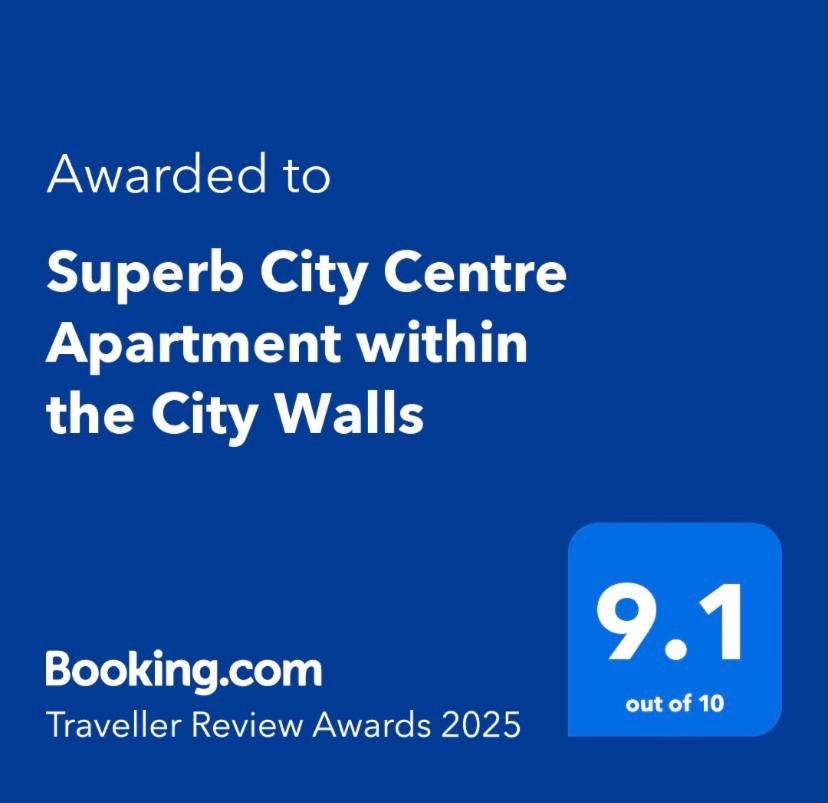 Superb City Centre Apartment Within The City Walls York Extérieur photo